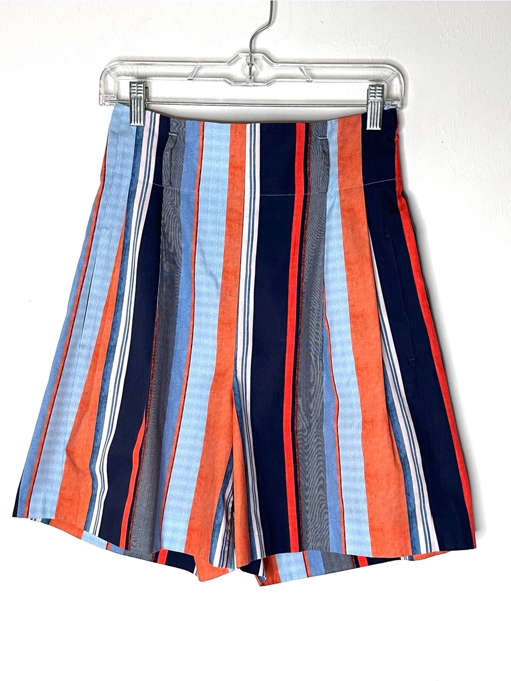 Akris Punto Fiorellina Blue & Orange Stripe Bermuda Shorts 4 (no belt) - Picture 3 of 7